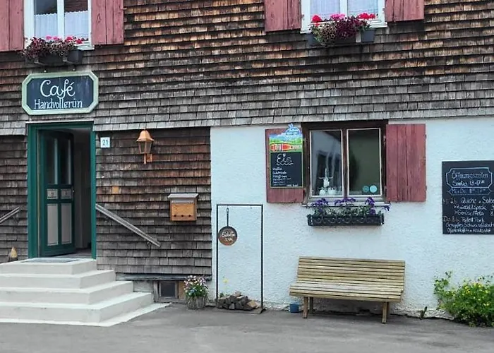 Bergchalet Mit Pool Und Sauna