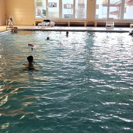 Apartment Bergchalet Mit Pool Und Sauna *