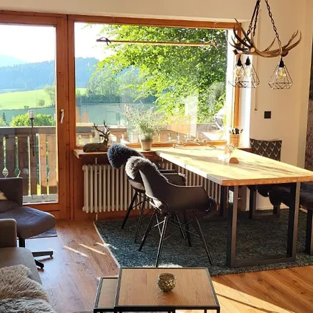 Bergchalet Mit Pool Und Sauna 公寓 米森-维尔哈姆斯