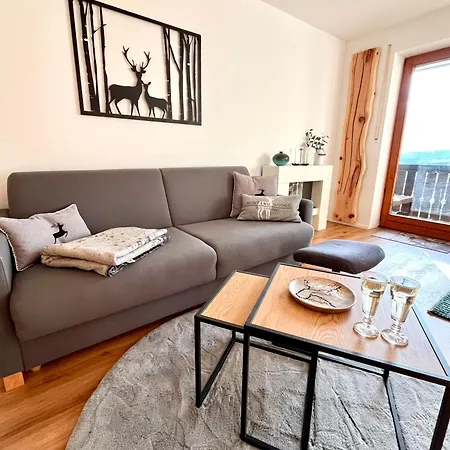 Bergchalet Mit Pool Und Sauna Apartment *